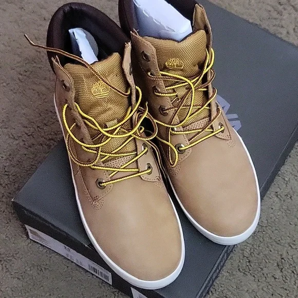 BNWB Womens  timberland boots - Picture 4 of 4